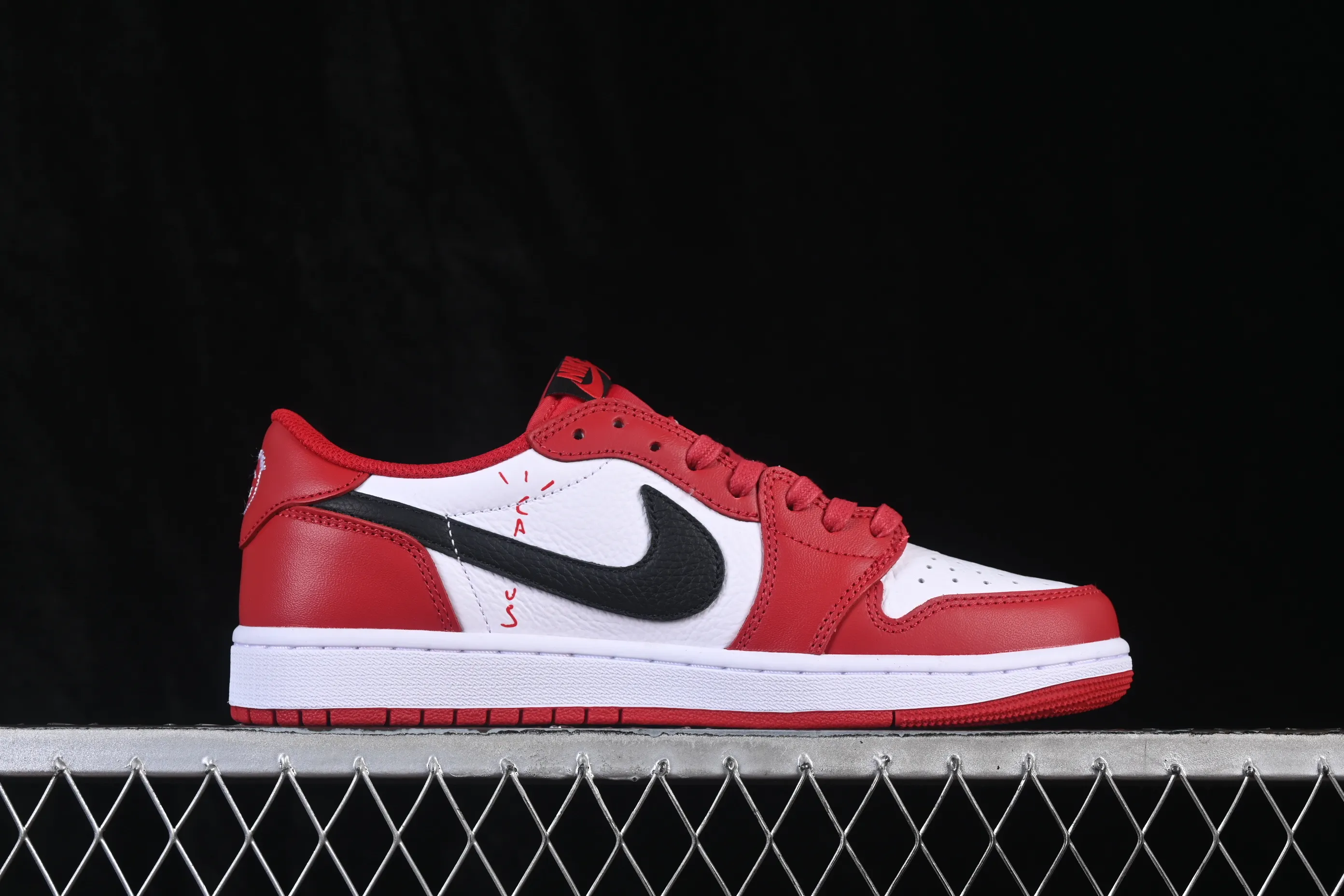 All categories Air Jordan Jordan series basketball shoes Air Jordan 1 Low ZG version Travis Scott x Air Jordan 1 Low OG AJ1 Joe 1 undercut low top full head layer DM7866-101